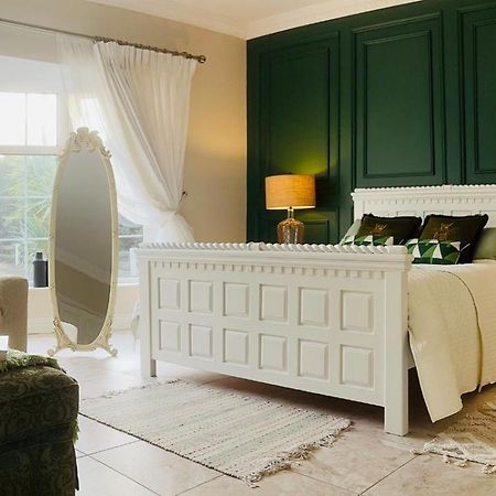 Beaufort House Accomodation ニュー・ロス エクステリア 写真