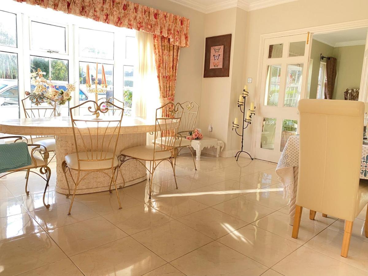 Beaufort House Accomodation ニュー・ロス エクステリア 写真