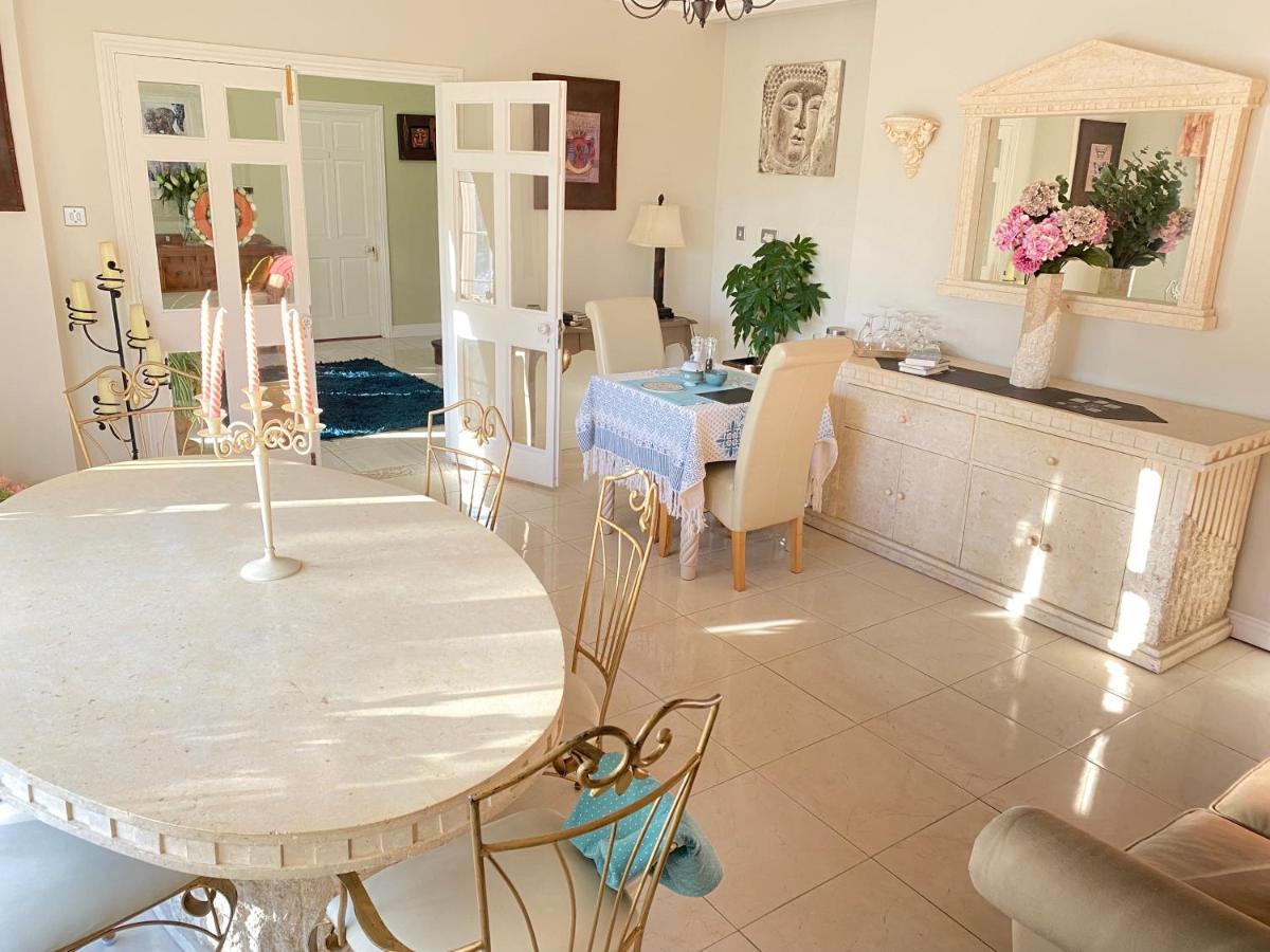 Beaufort House Accomodation ニュー・ロス エクステリア 写真